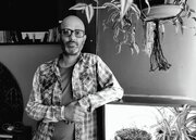 «لحظه‌ها و همیشه» به روی صحنه می‌رود