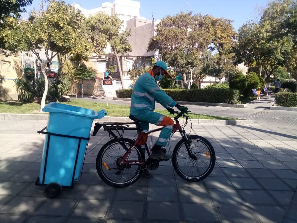 اجرای آزمایشی طرح «پاکبانان دوچرخه‌سوار» در مشهد