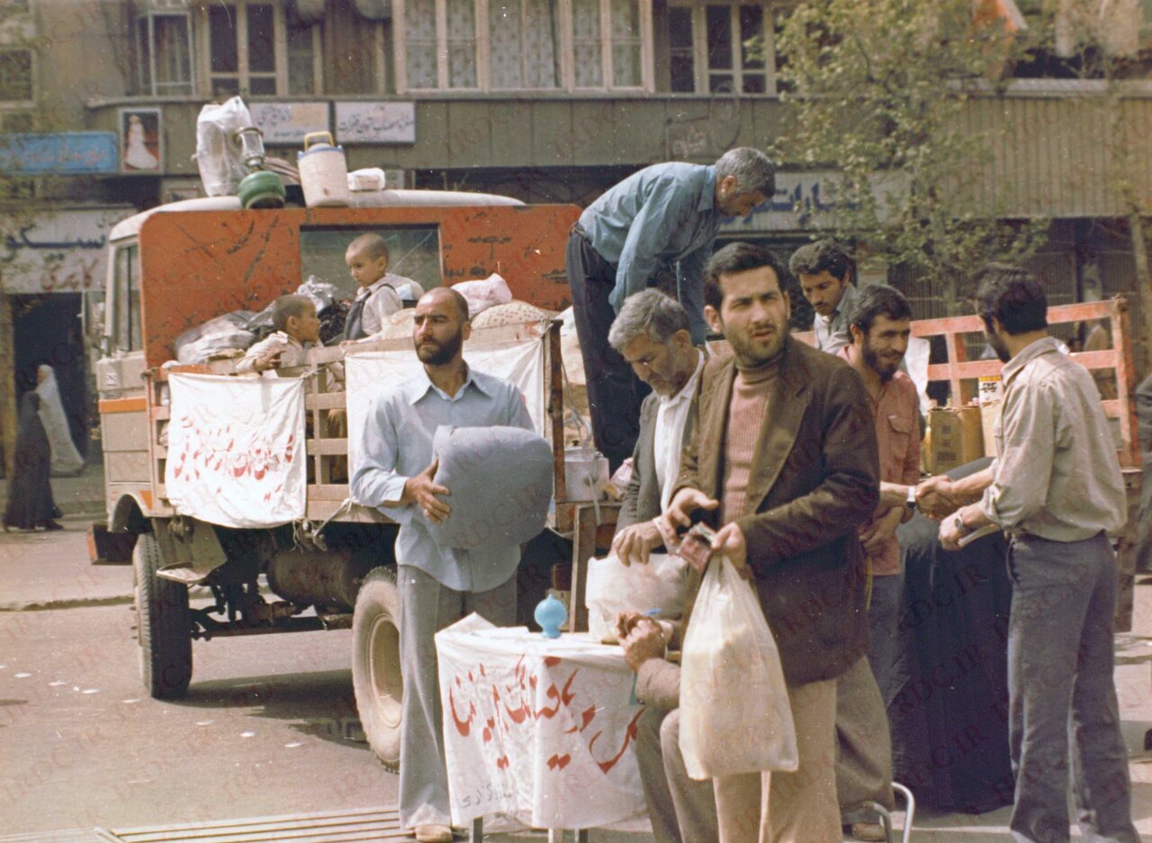 چند سند قدیمی از هدایای مردم اصفهان به جبهه‌ + عکس
