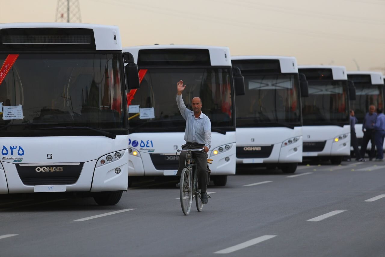Isfahan's transit buses inspected daily to curb air pollution