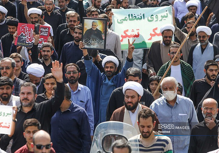 راهپیمائی مردم شهرهای ایران در محکومیت حوادث اخیر