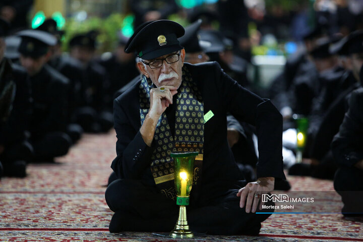 آئین خطبه خوانی شب شهادت امام رضا(ع)