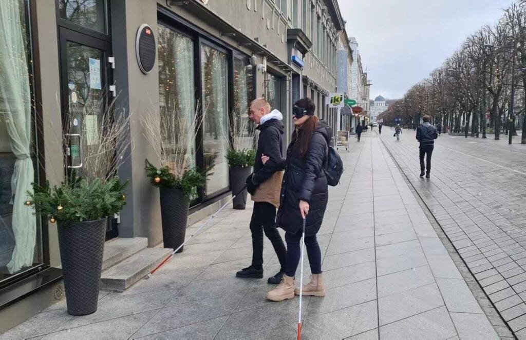 «تور نابینایی» برای شهدوندان لیتوانیایی اجرا شد