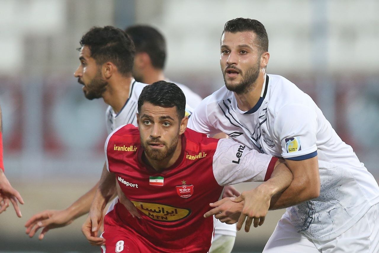 پورعلی گنجی مدافعی که مهار میشود+عکس