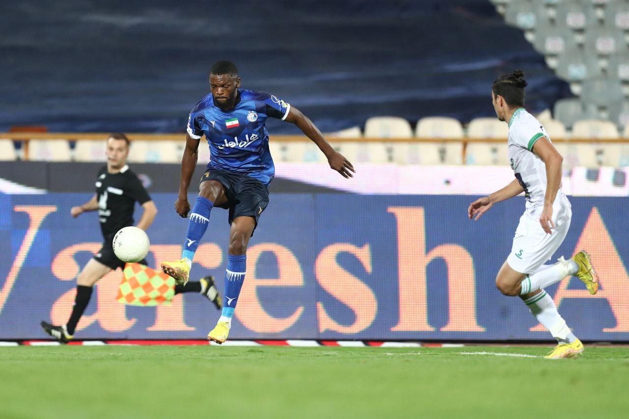 استقلال _ آلومینیوم اراک / نکونام به دنبال شکست طلسم مقابل ایرالکو