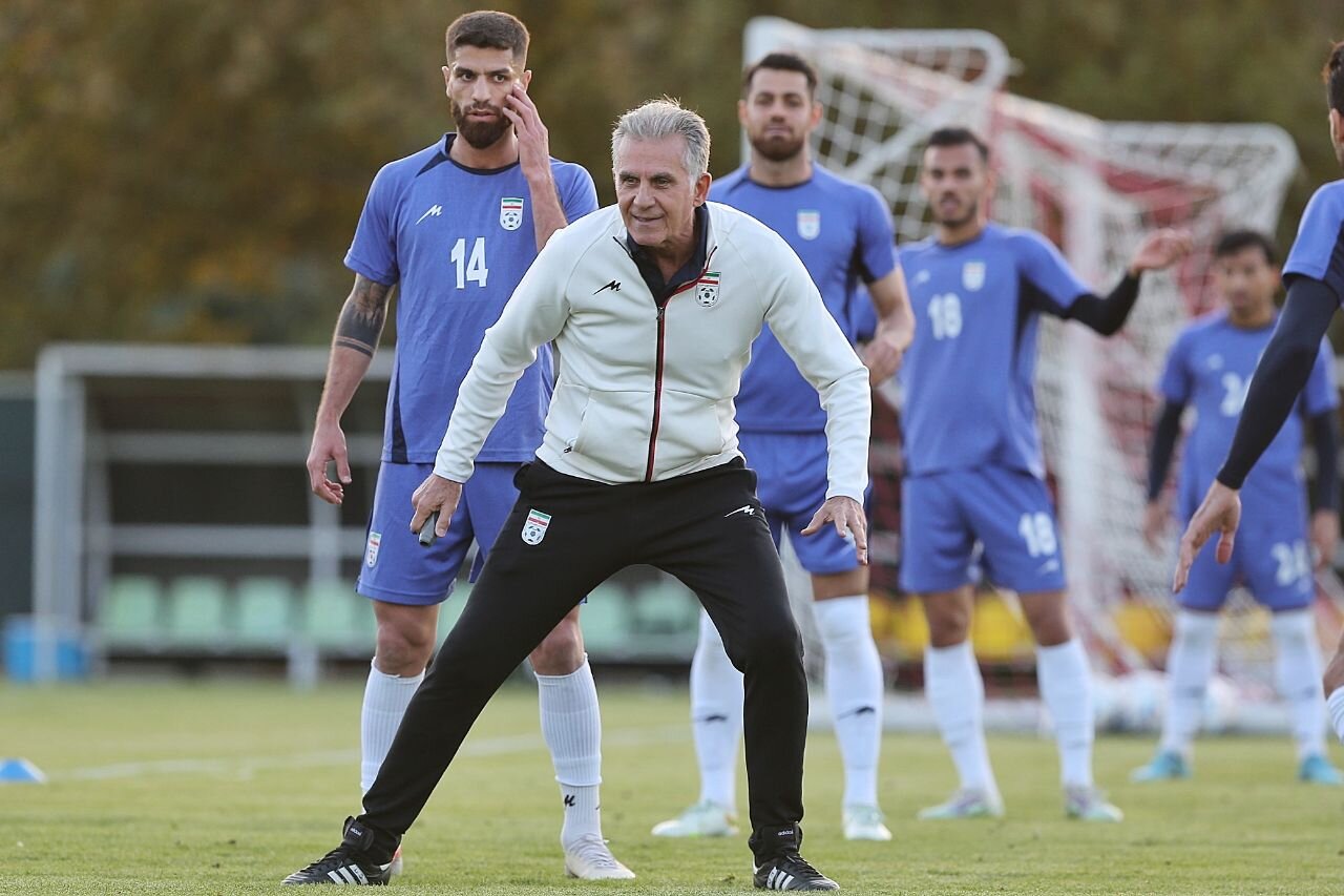 پا به توپ شدن کیروش در پک+عکس