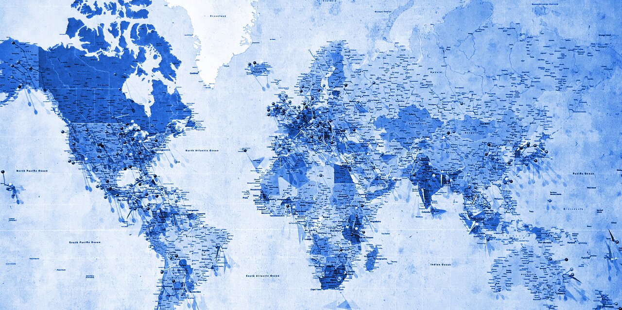 بهترین مسیریاب سخنگو فارسی + نقشه و مکان یاب انلاین برای موبایل، برنامه جی پی اس Gps