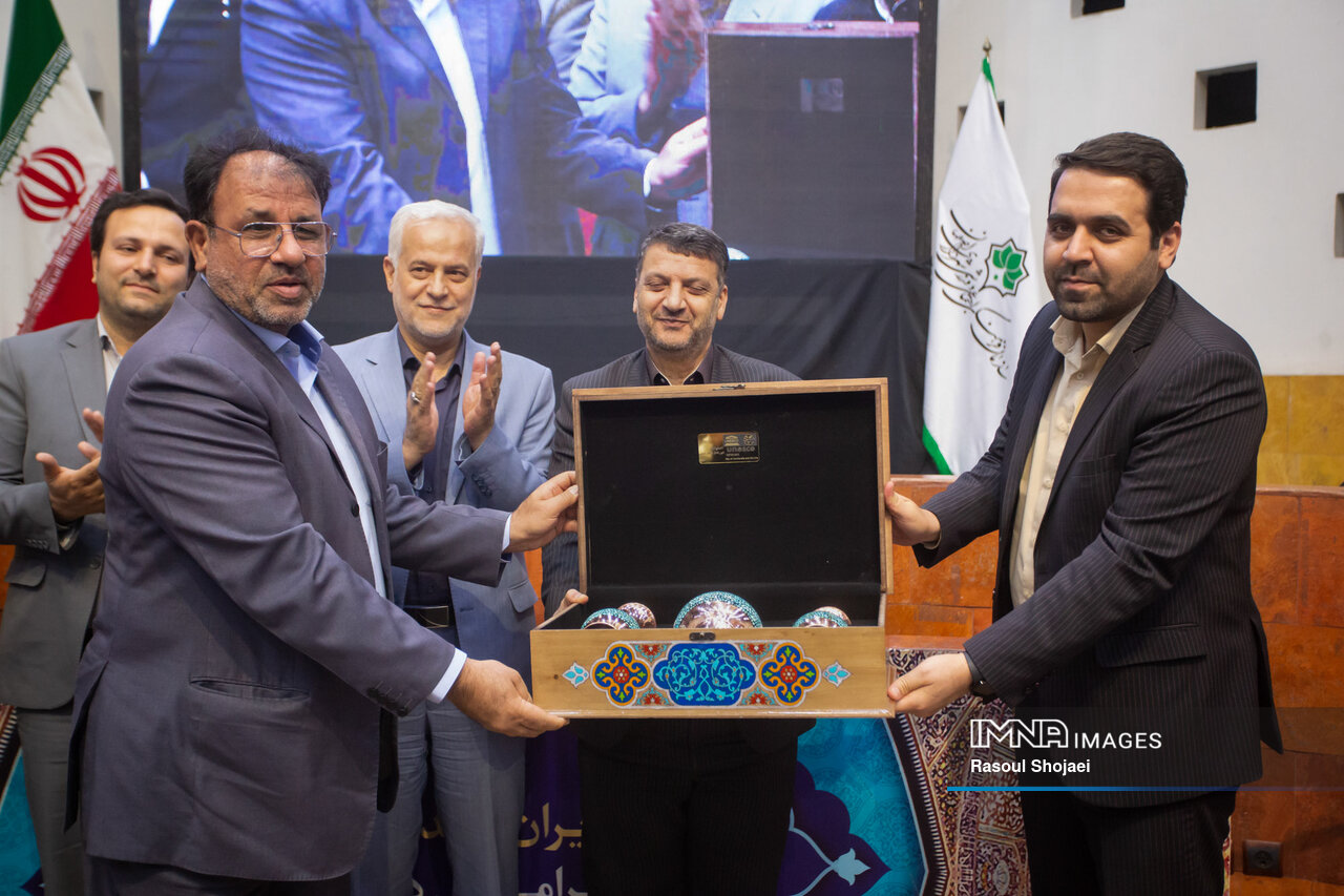 تدوین بودجه ۱۴۰۲ شهرداری اصفهان در دستور کار است/ رصد ۱۶۰۰ پروژه شهری