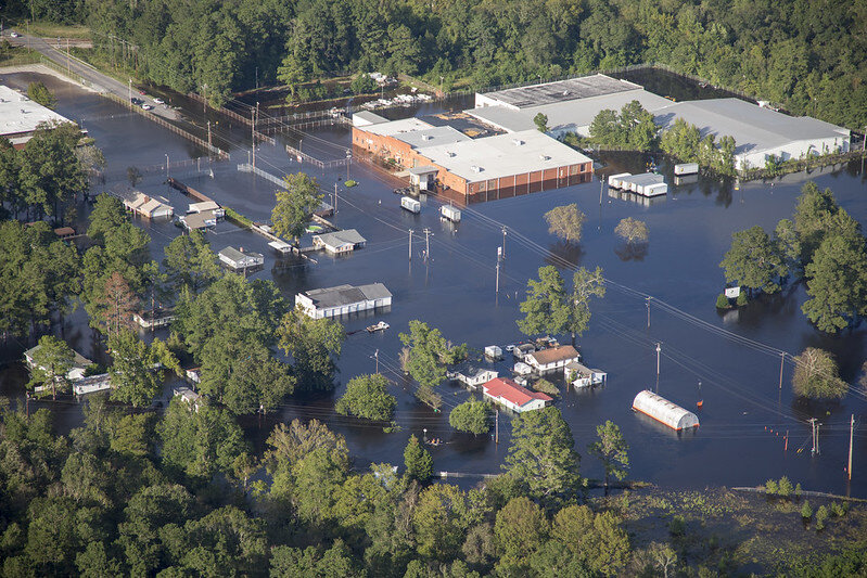 بزرگان آلاینده، تغییر اقلیم را جدی نگرفتهاند