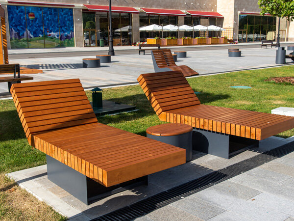 نقش مبلمان شهری و نورپردازی فضای سبز در ارتقا کیفیت محیط شهری