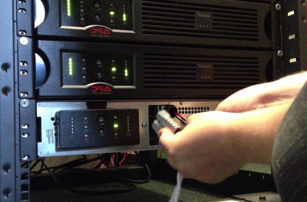 موتور برق بخریم یا یو پی اس