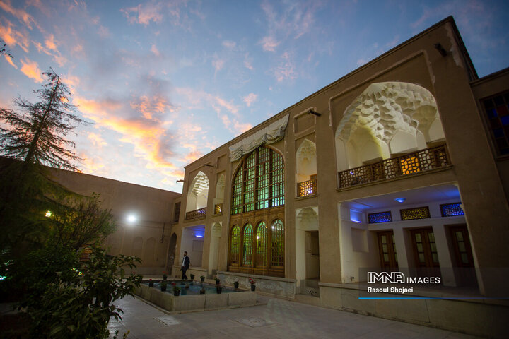 نجات بافت تاریخی اصفهان در گرو تشکیل «شورای مستقل» است