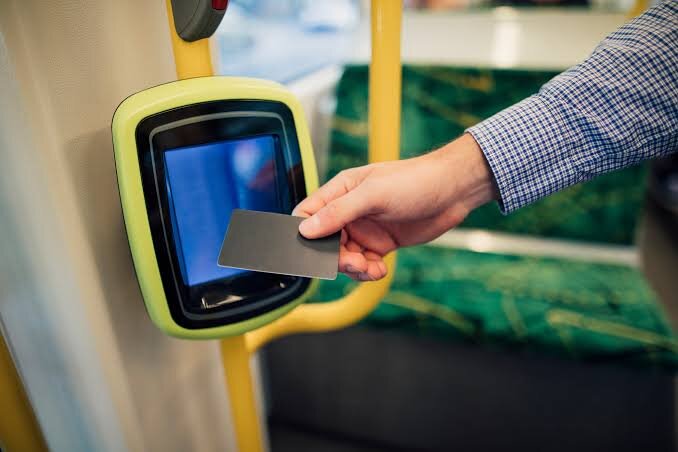آغاز قابلیت پرداخت آنلاین هزینه حمل‌ونقل عمومی در پرتغال