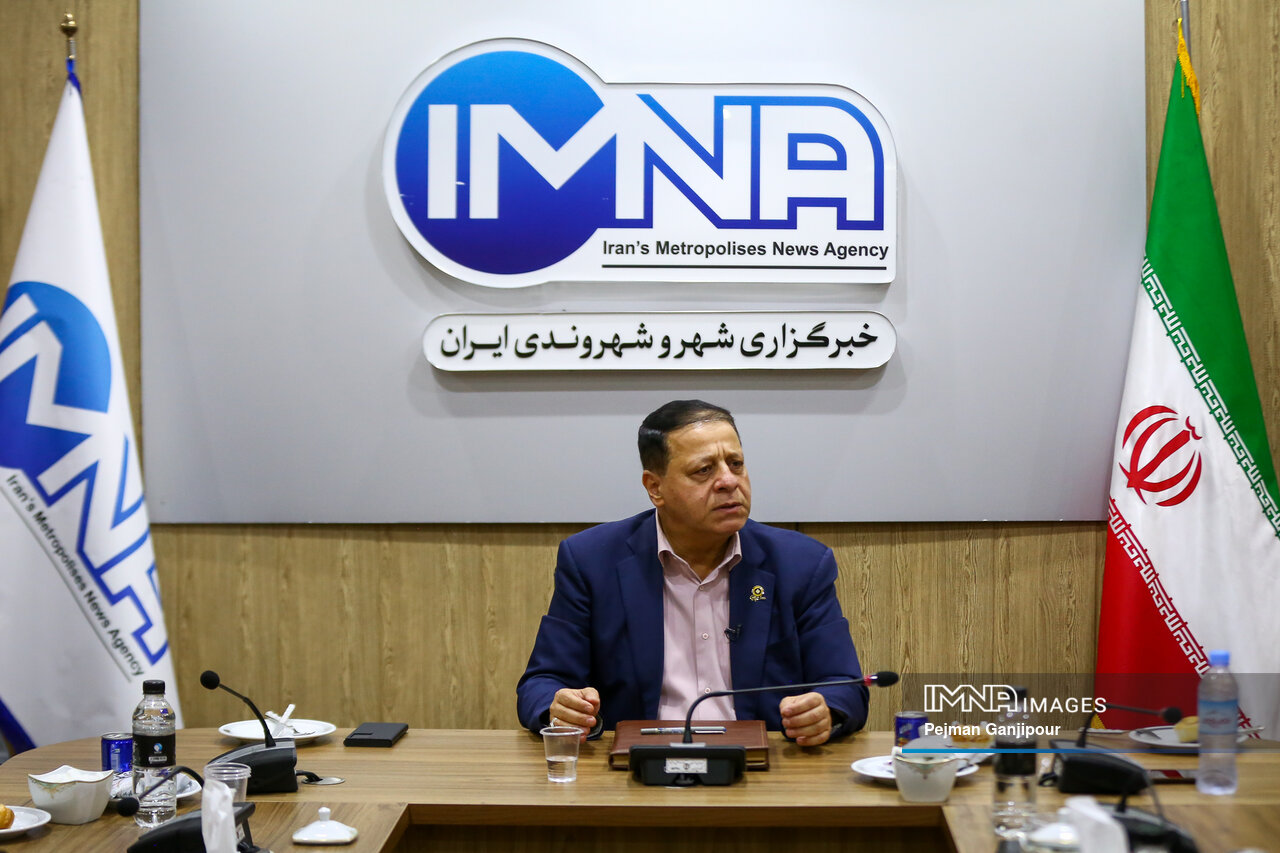 حضور مدیرعامل باشگاه سپاهان در خبرگزاری ایمنا+ عکس