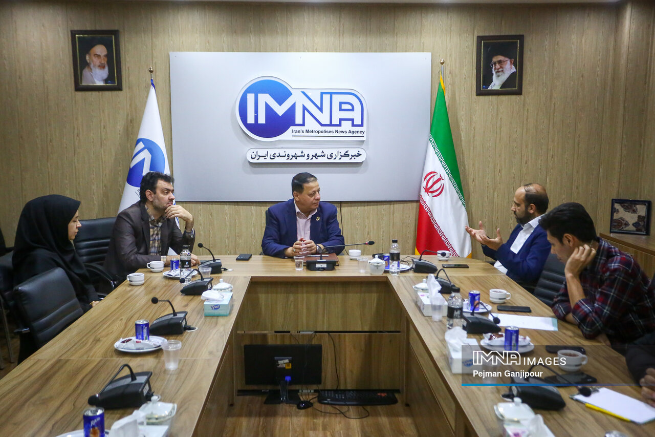 نمیتوانم پروژه نیمفصل دوم سپاهان را لو بدهم!/ آمادگی پخشزنده فوتبال بانوان وجود دارد