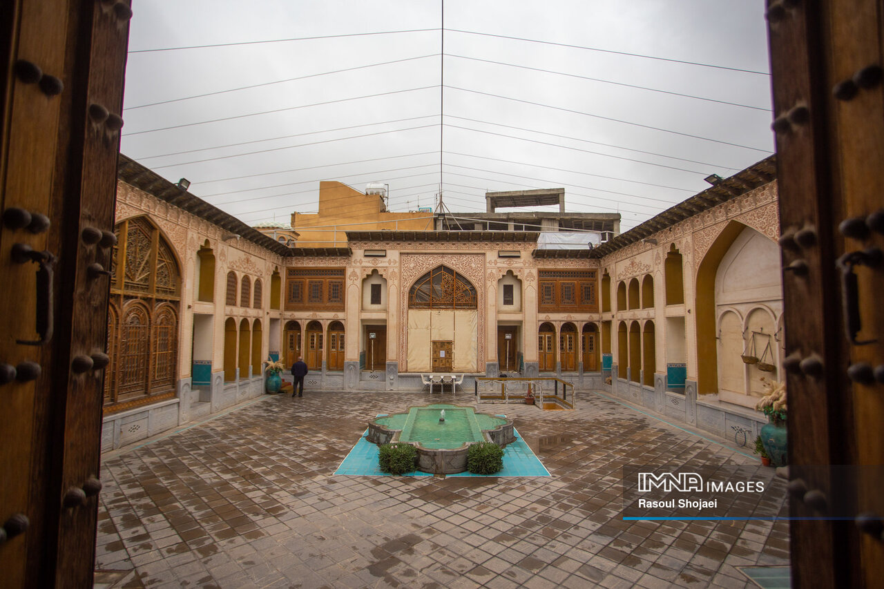 ریشههای هویت معماری اصفهان در گستره تاریخ