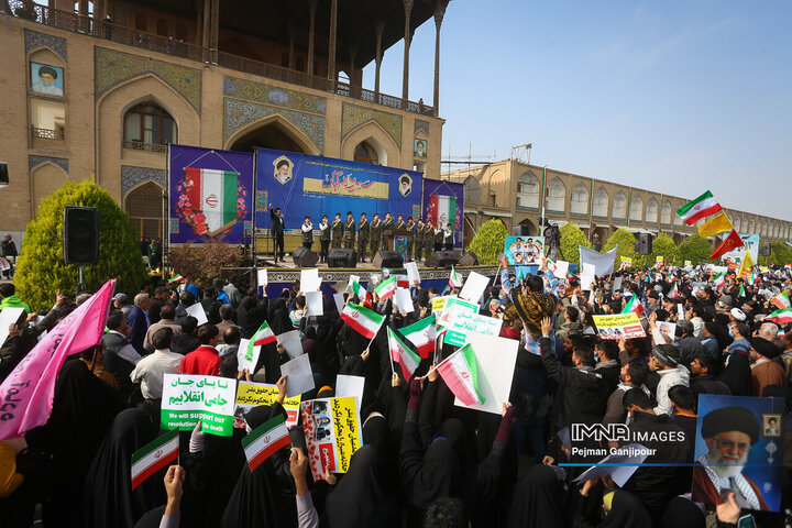 راهپیمایی روز مبارزه با استکبار در اصفهان