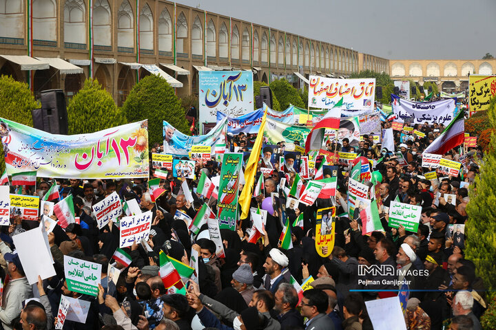 راهپیمایی روز مبارزه با استکبار در اصفهان