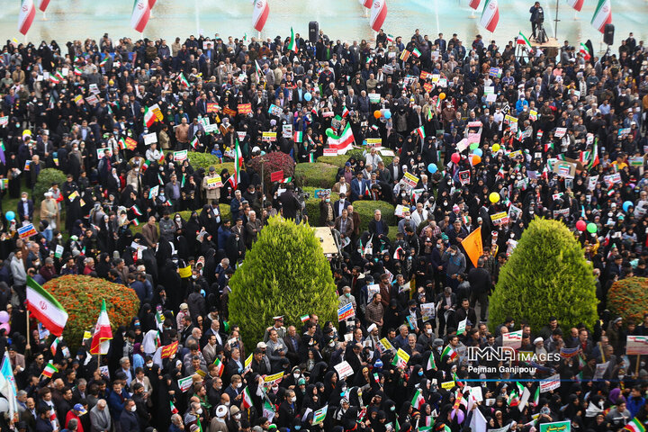 راهپیمایی روز مبارزه با استکبار در اصفهان