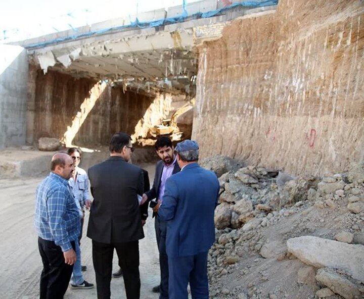 اجرای بدون وقفه پروژه تقاطع غیرهمسطح وحدت