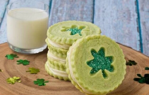 طرز تهیه و آموزش مرحله به مرحله پخت کوکی پودینگ پسته ای + نکات کلیدی آماده سازی خمیر