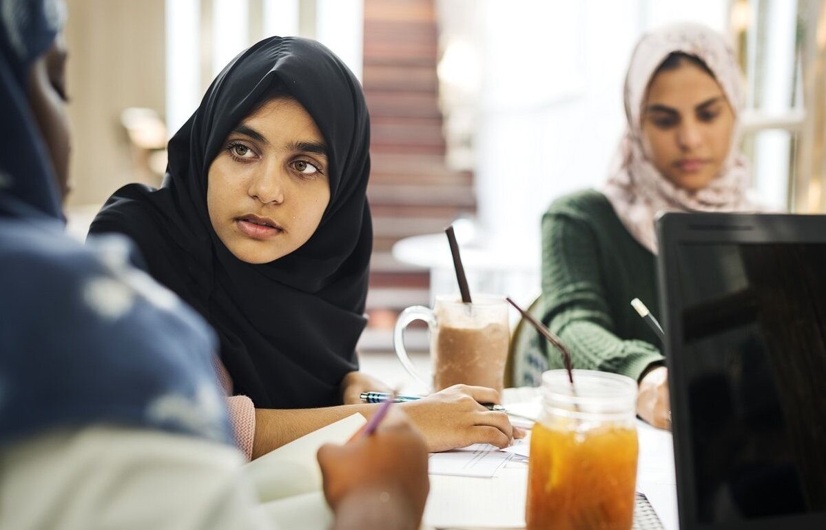 تلاش انگلیس برای سرکوب مهاجرت ناکام ماند/ دیدگاه مثبت بریتانیاییها به مهاجران