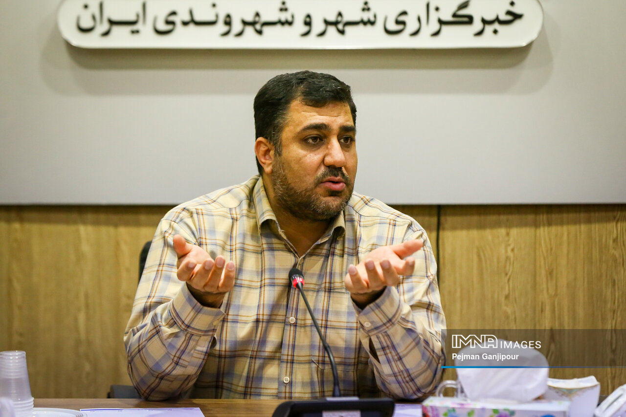 از هندسه حرکتی شورای دفتر موسیقی شهرداری تا وجود مجمعالجزایری برای فعالیتهای هنری شهر