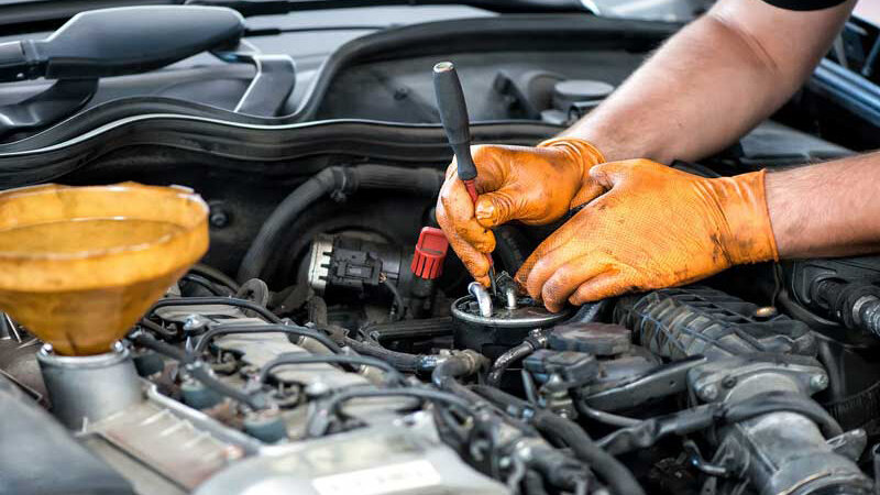 چگونه میتوانید قیمت خودرو خود را تخمین بزنید؟