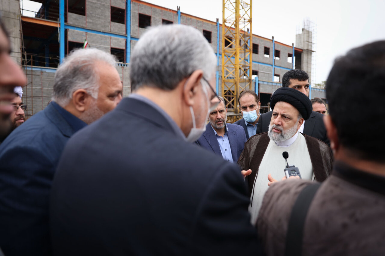 بازدید رئیس‌جمهور از بیمارستان ۴۰۳ تختخوابی در حال احداث اسلامشهر
