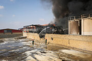 بیش از ۹۵ درصد آتش‌سوزی شهرک صنعتی مبارکه اطفا شد