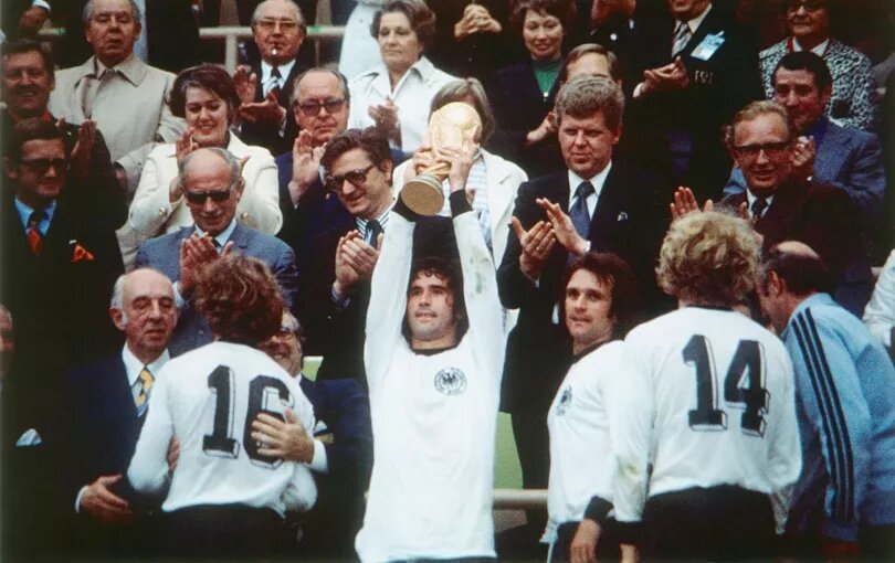 شانسهای کفش طلا و ده گلزن برتر تاریخ جام جهانی! +عکس