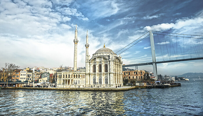 عوامل تأثیرگذار روی قیمت تور استانبول