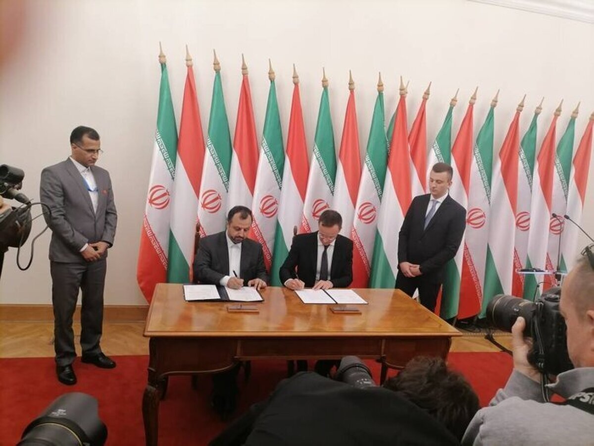 امضای سند پروتکل سومین اجلاس کمیسیون مشترک همکاری‌های اقتصادی ایران و مجارستان