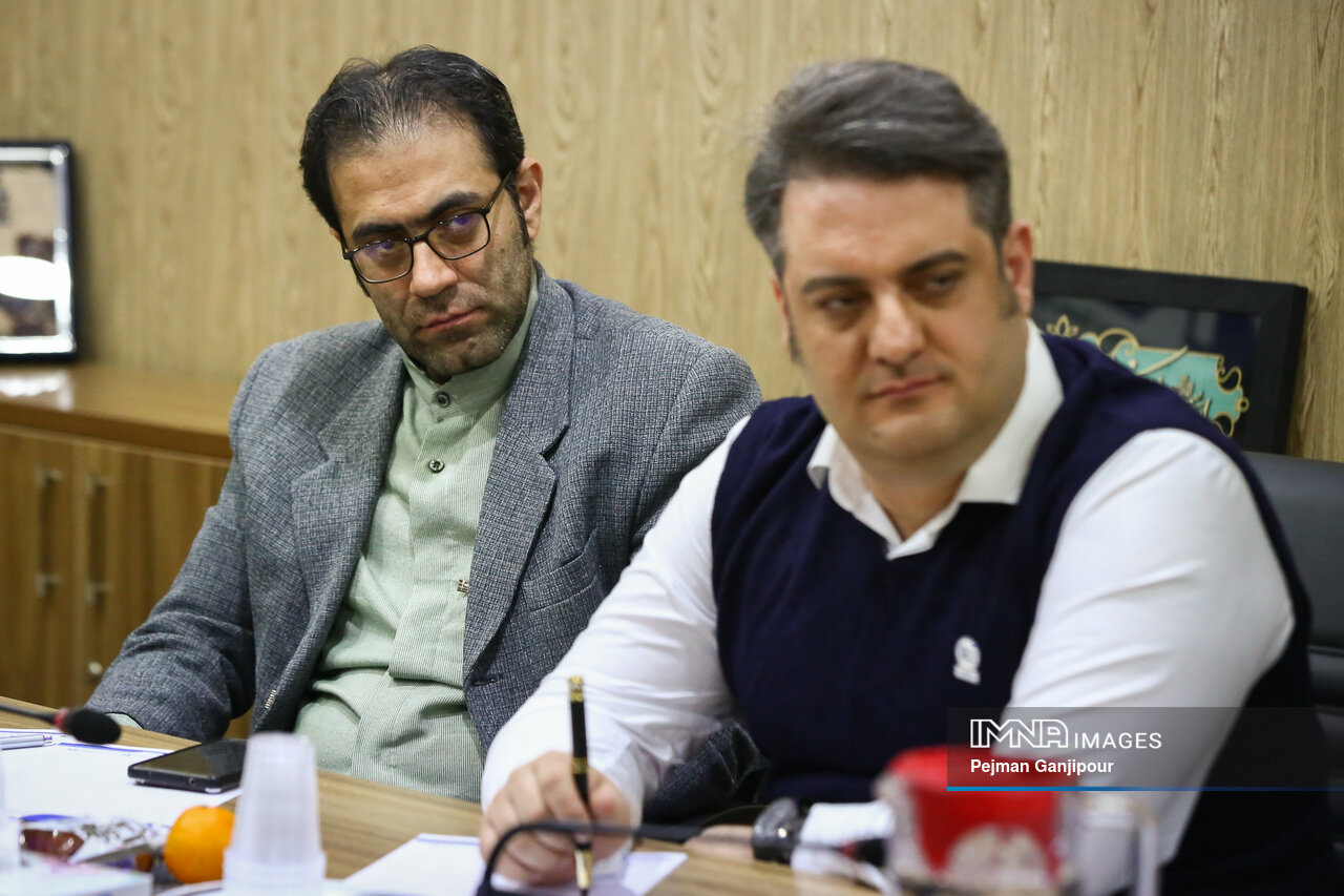 از هندسه حرکتی شورای دفتر موسیقی شهرداری تا وجود مجمعالجزایری برای فعالیتهای هنری شهر