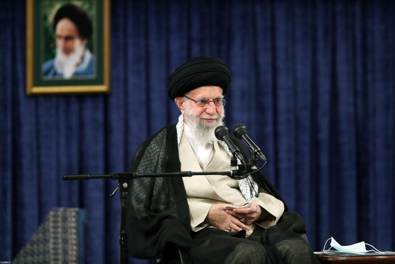 بیانات رهبر انقلاب در دیدار با مردم اصفهان