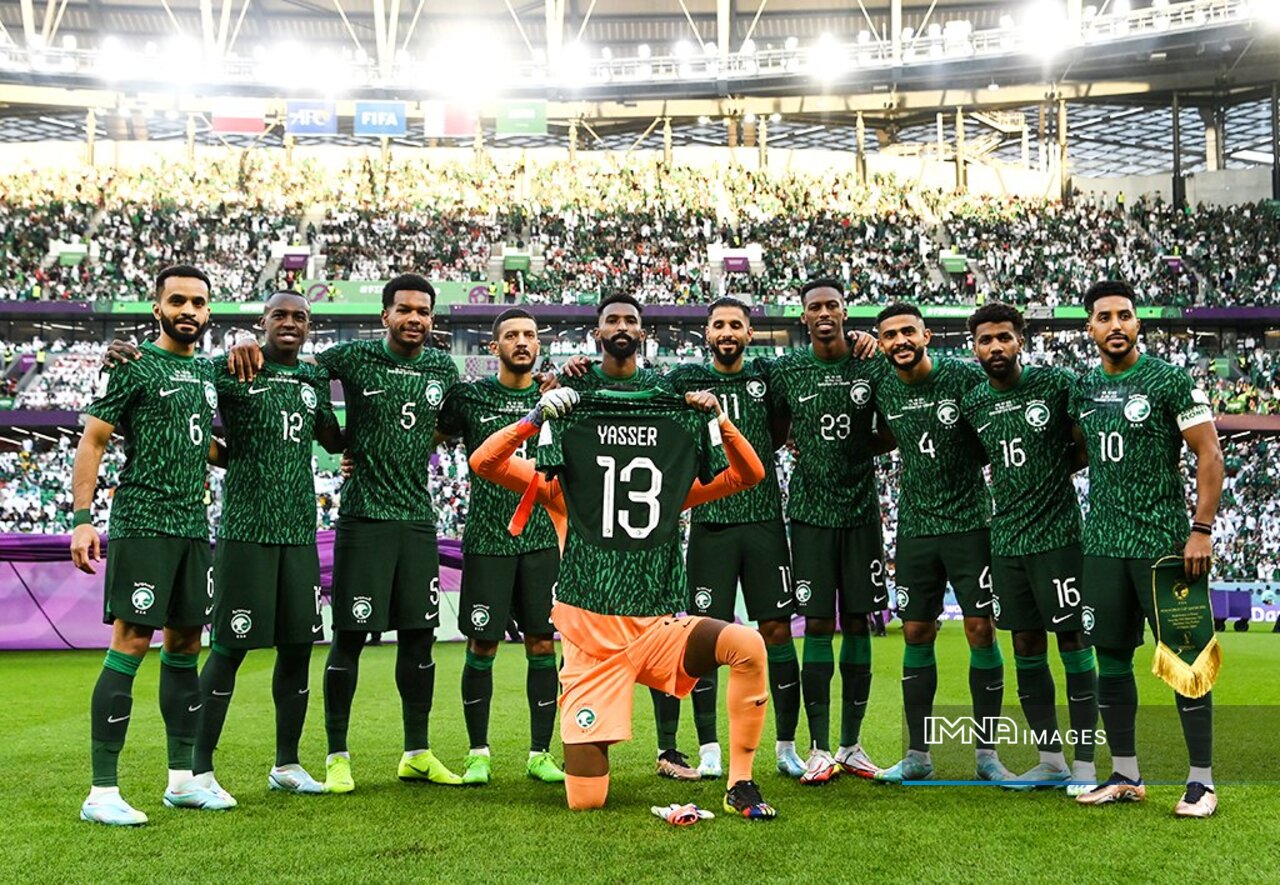 بازیکنان عربستان بهیاد همبازی مصدوم+عکس