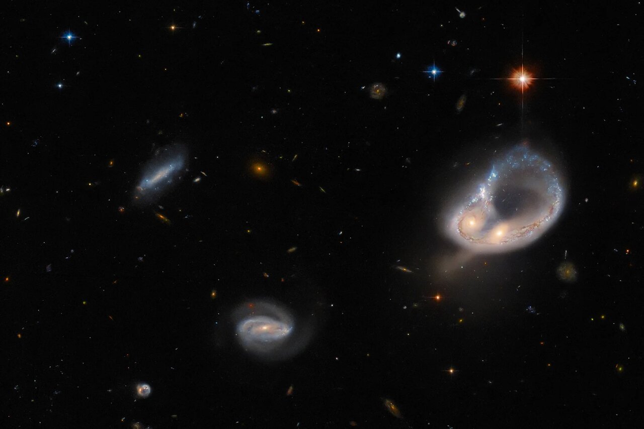 لحظه شگفت انگیز برخورد دو کهکشان + عکس