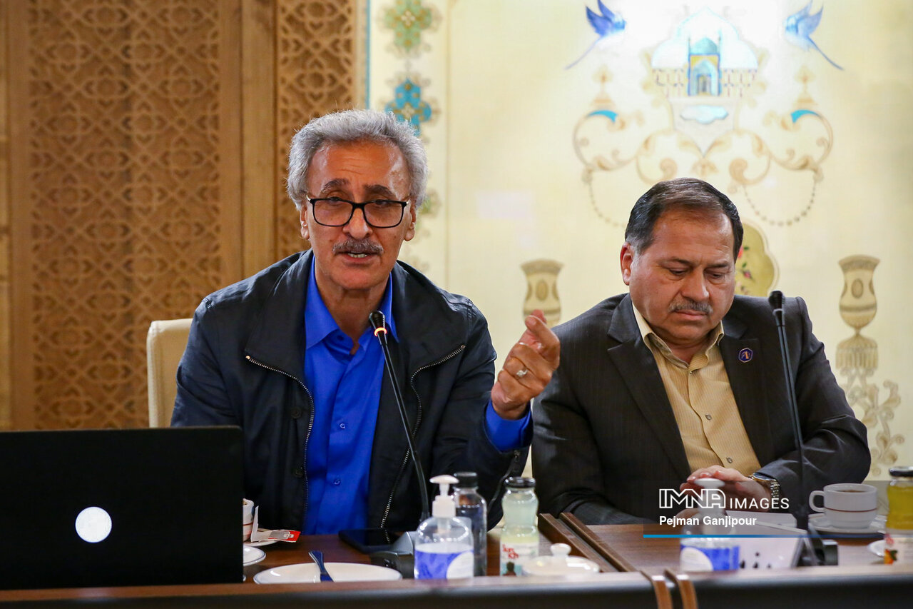 سرمایهگذاران از دغدغههای خود به مدیران شهری اصفهان گفتند