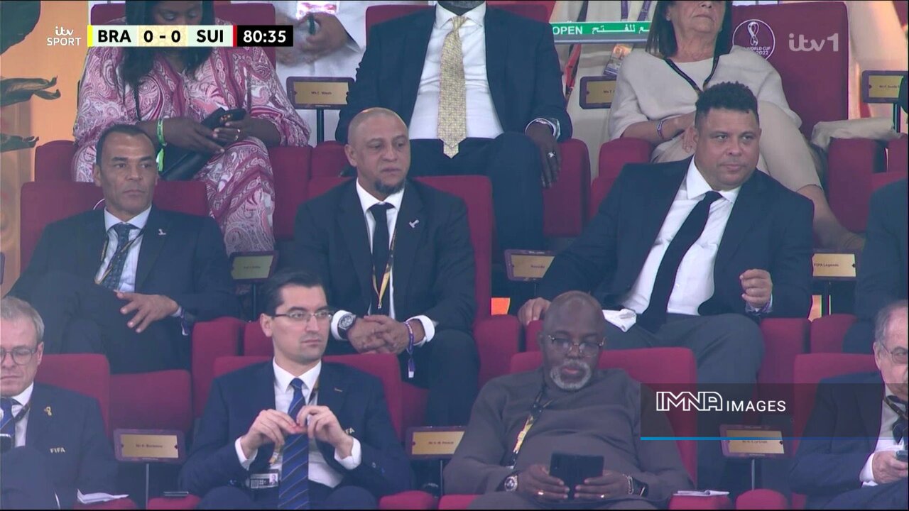 کاکا، کارلوس، رونالدو و کافو تماشاگران ویژه دیدار سوئیس برزیل+عکس