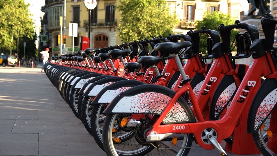 راه‌اندازی خدمات دوچرخه‌های برقی اشتراکی در بارسلونا