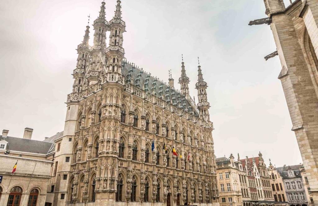 لوون بلژیک میزبان مسیر پیادهروی شهری به زبان اشاره