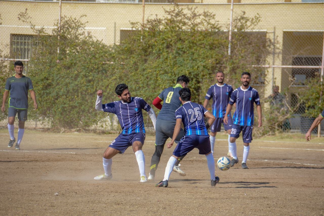 گرد و خاک فوتبالیست‌ها در نیکان و کردآباد / ۸ دیدار جذاب در یک هشتم نهایی