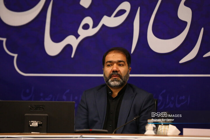 اصفهان بهشت سرمایه‌گذاری/یکی از رویکردهای دولت سیزدهم واگذاری اختیارات به استان‌ها است