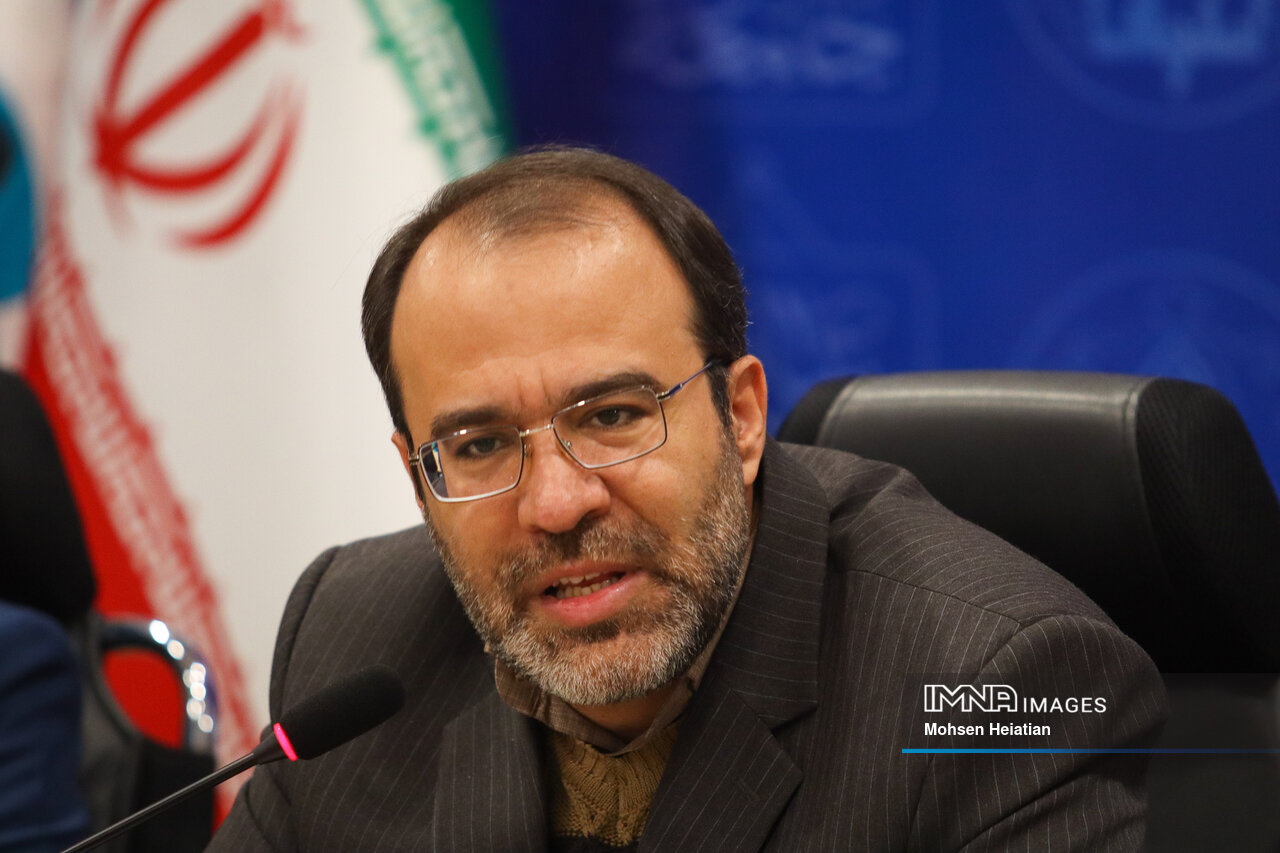 انتقال آب دریا به اصفهان؛ نه اغراق نه تحقیر