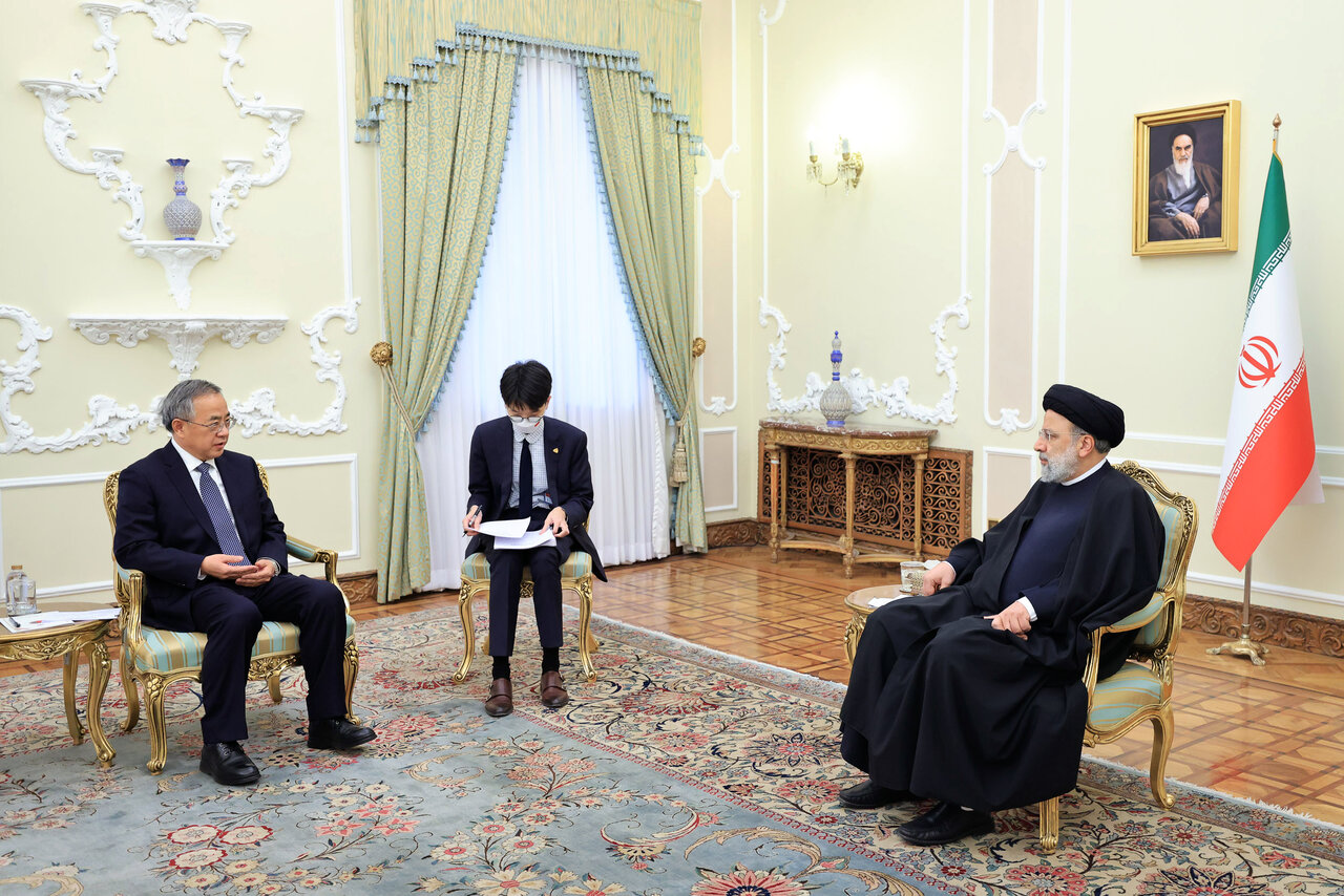 تاکید ایران و چین بر ضرورت احترام به تمامیت ارضی جمهوری اسلامی