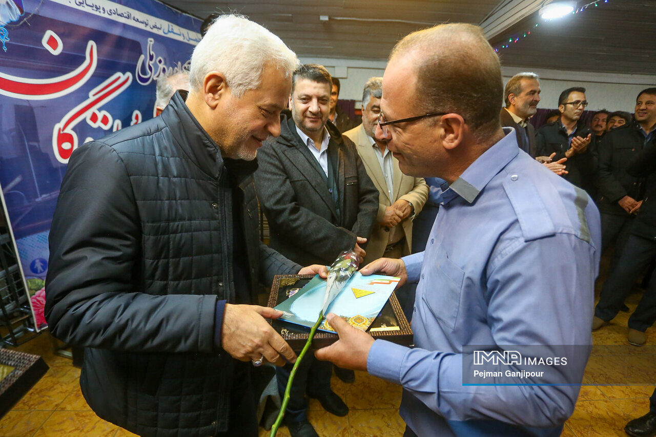 یک روز با خانواده بزرگ حملونقل شهری اصفهان