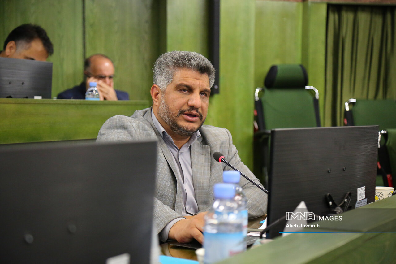 هماندیشی دانشگاه و مدیریت شهر با موضوع خدمات شهری (پسماند)