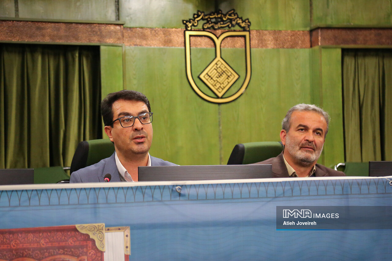 هماندیشی دانشگاه و مدیریت شهر با موضوع خدمات شهری (پسماند)