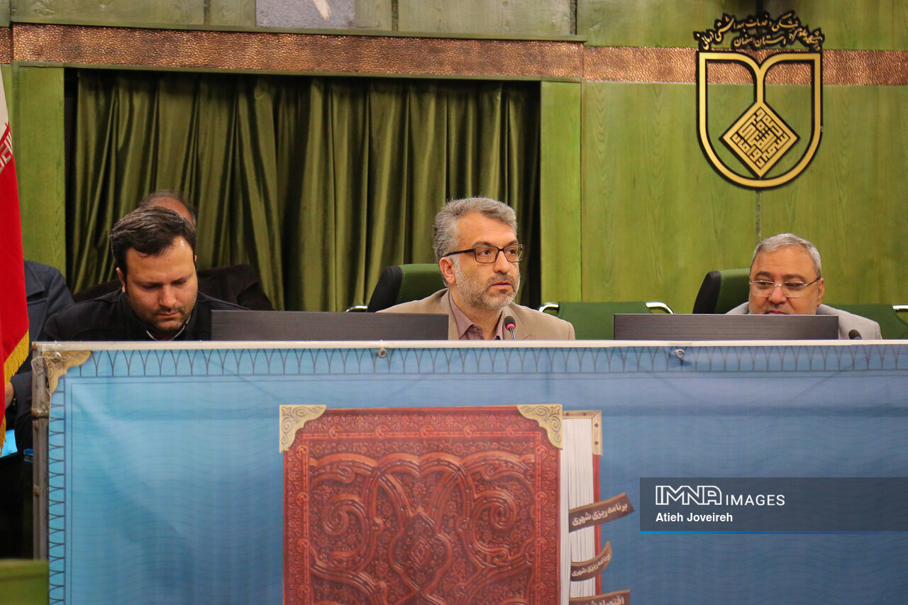 هماندیشی دانشگاه و مدیریت شهر با موضوع خدمات شهری (پسماند)