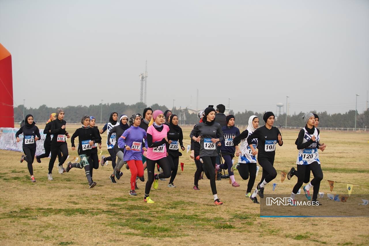 ذوبآهن اصفهان و پلیمر خرمآباد قهرمان شدند
